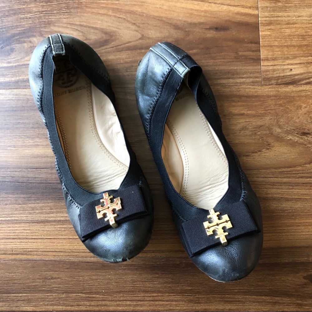 Tory Burch Black and Gold Flats